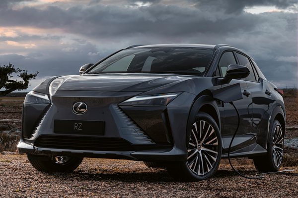 2023 Lexus RZ