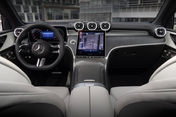 2023 Mercedes-Benz GLC-Class GLC 300 Interior