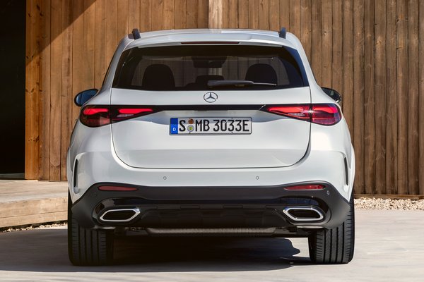 2023 Mercedes-Benz GLC-Class