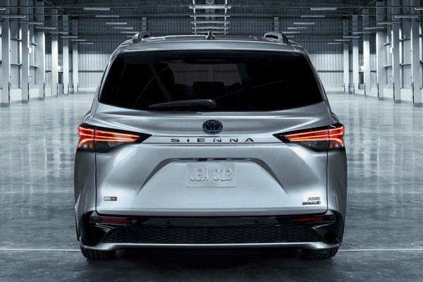 2023 Toyota Sienna 25th Anniversary edition