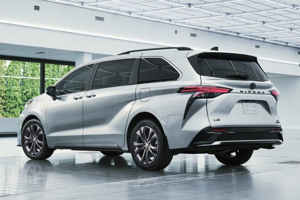 2023 Toyota Sienna 25th Anniversary edition