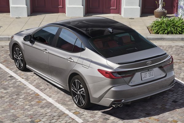 2025 Toyota Camry XSE