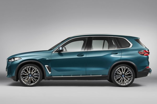 2024 BMW X5 xDrive50e