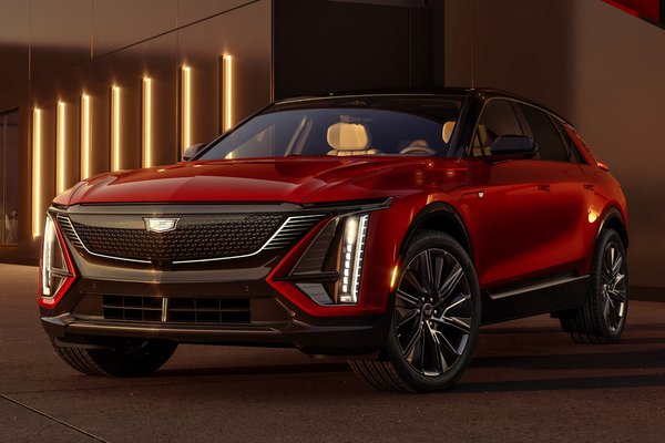 2024 Cadillac Lyriq