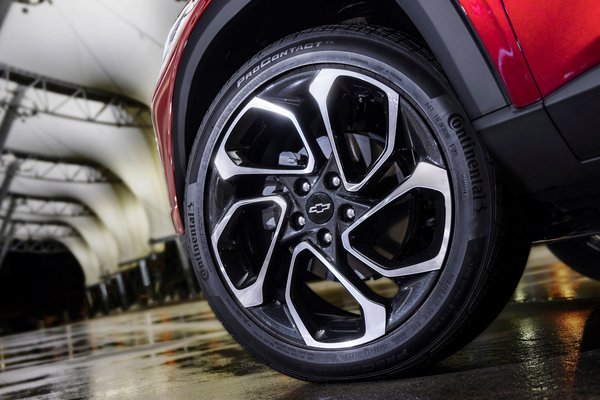 2024 Chevrolet Trax RS Wheel