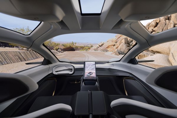 2024 Chrysler Halcyon Interior