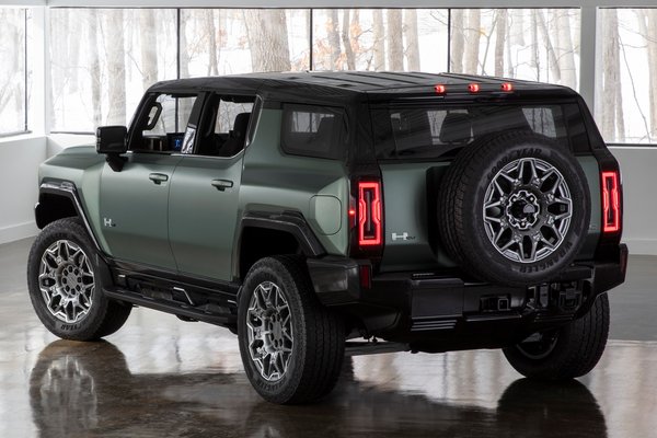 2024 GMC Hummer EV SUV