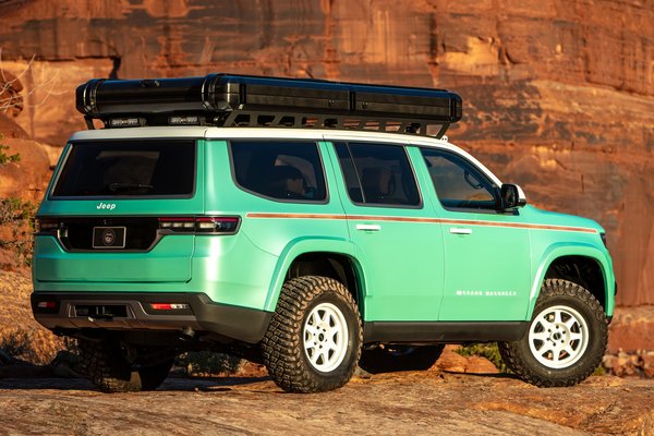 2024 Jeep Vacationeer