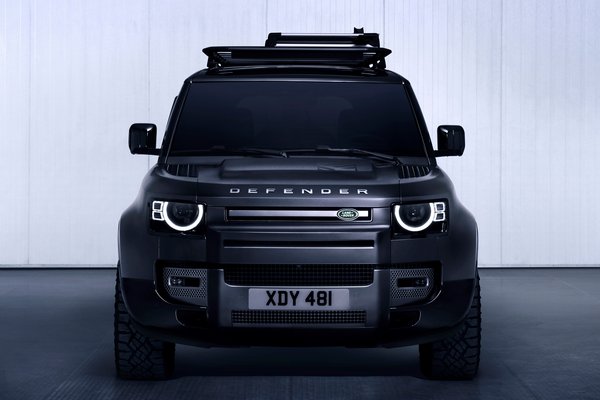 2024 Land Rover Defender 130 Outbound