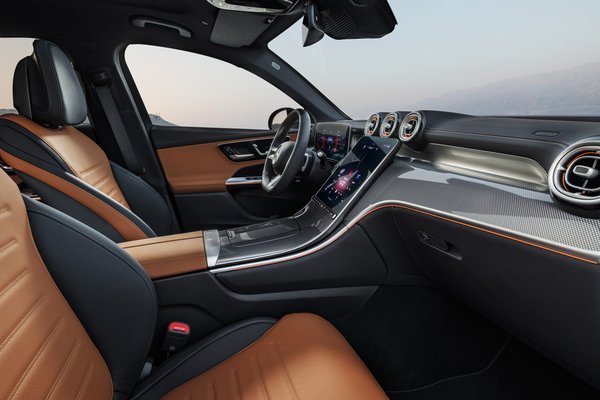 2024 Mercedes-Benz GLC-Class Coupe Interior