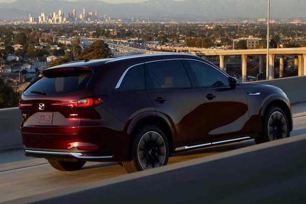 2024 Mazda CX-90