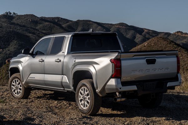 2024 Toyota Tacoma SR5 Double Cab