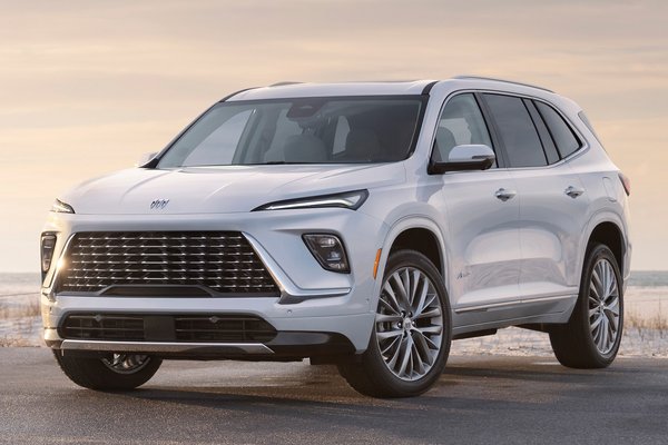 2025 Buick Enclave Avenir