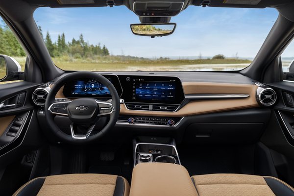 2025 Chevrolet Equinox Activ Interior