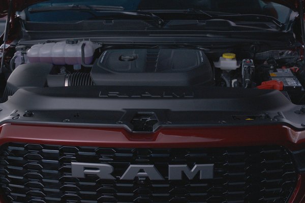 2025 Ram 1500 Tungsten Engine